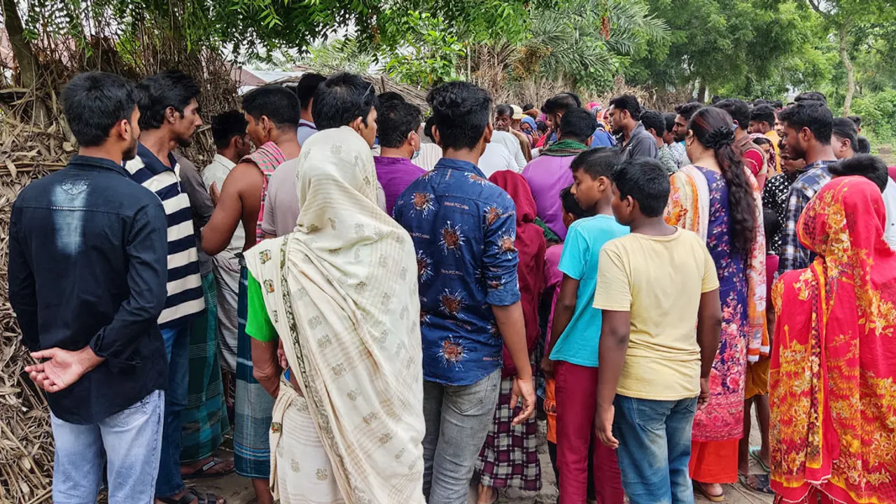 মাদক বিরোধী অভিযানের ভয়ে পালানোর সময় সাবেক ইউপি সদস্যের মৃত্যু