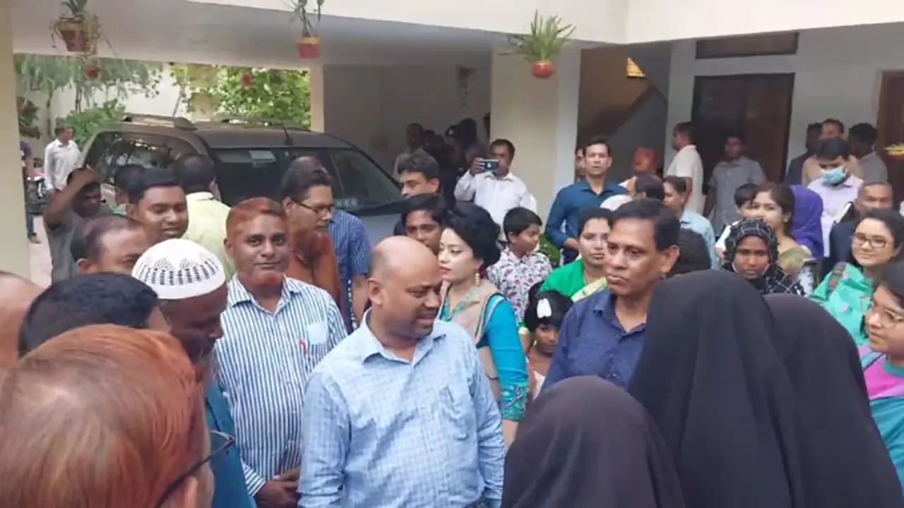 আবেগঘন পরিবেশে ডিসিকে বিদায় জানাল শেরপুরবাসী