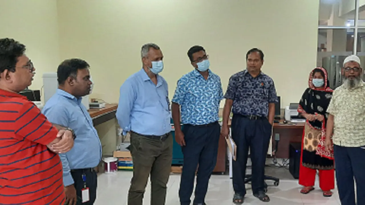 নীলফামারীতে ২ হাসপাতাল-ডায়াগনস্টিক সেন্টার সিলগালা