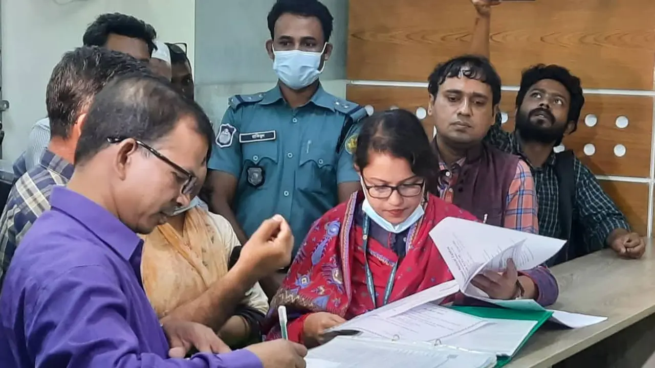 বাড্ডায় অবৈধ ক্লিনিক-ডায়াগনস্টিকের খোঁজে অভিযান