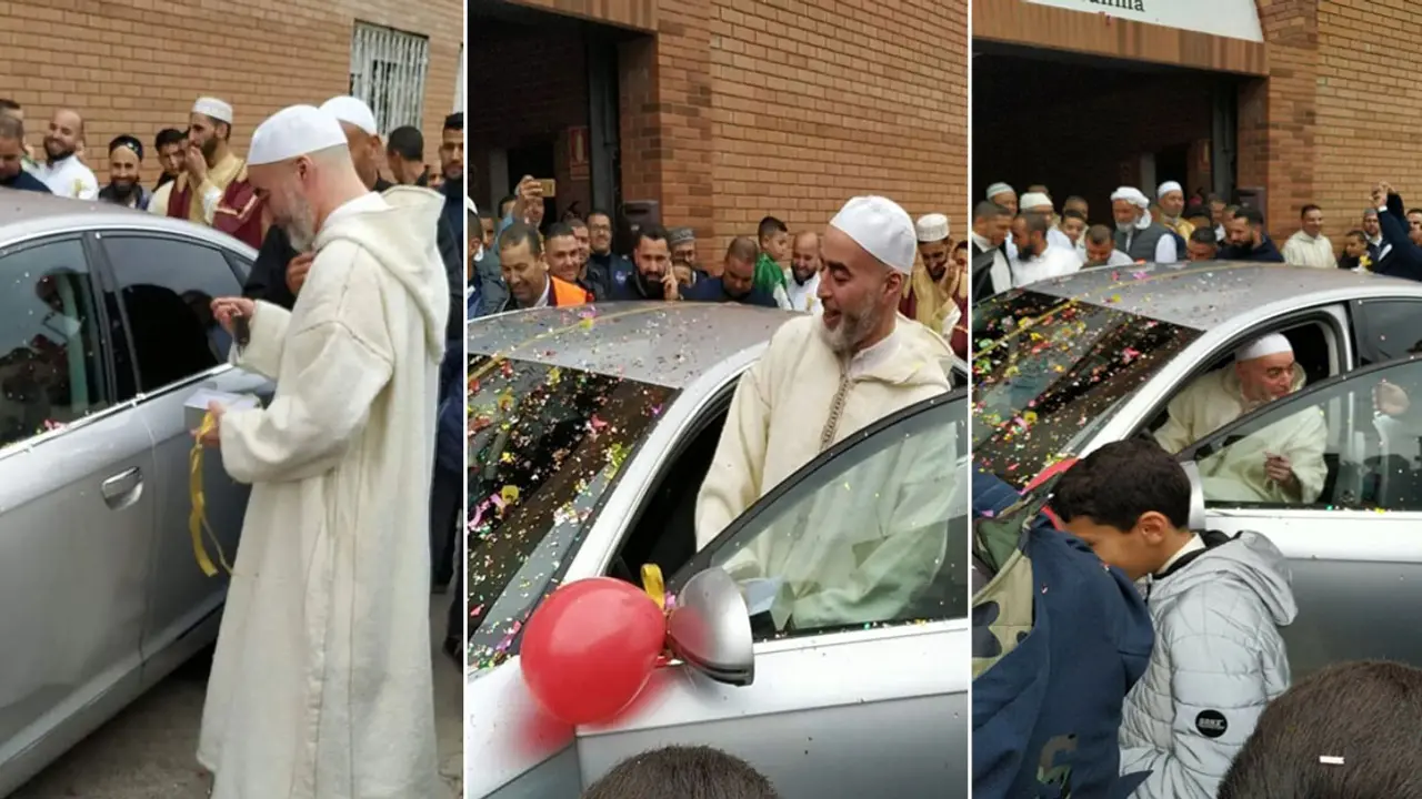ইমামকে বিলাসবহুল গাড়ি উপহার দিলেন মুসল্লিরা