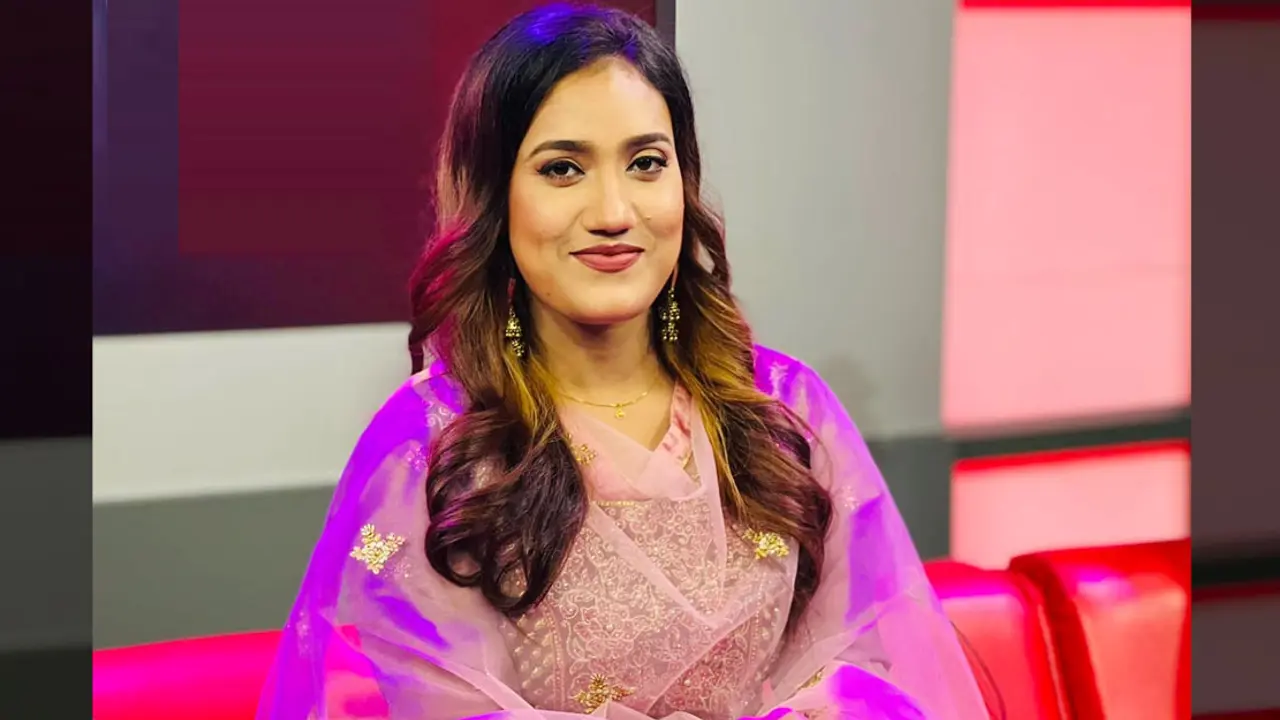 নতুন গান নিয়ে আসছেন লায়লা