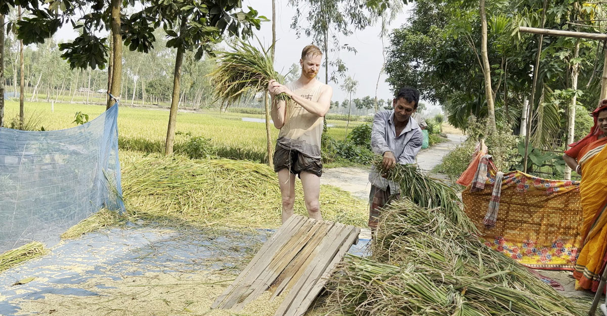 Dhaka post