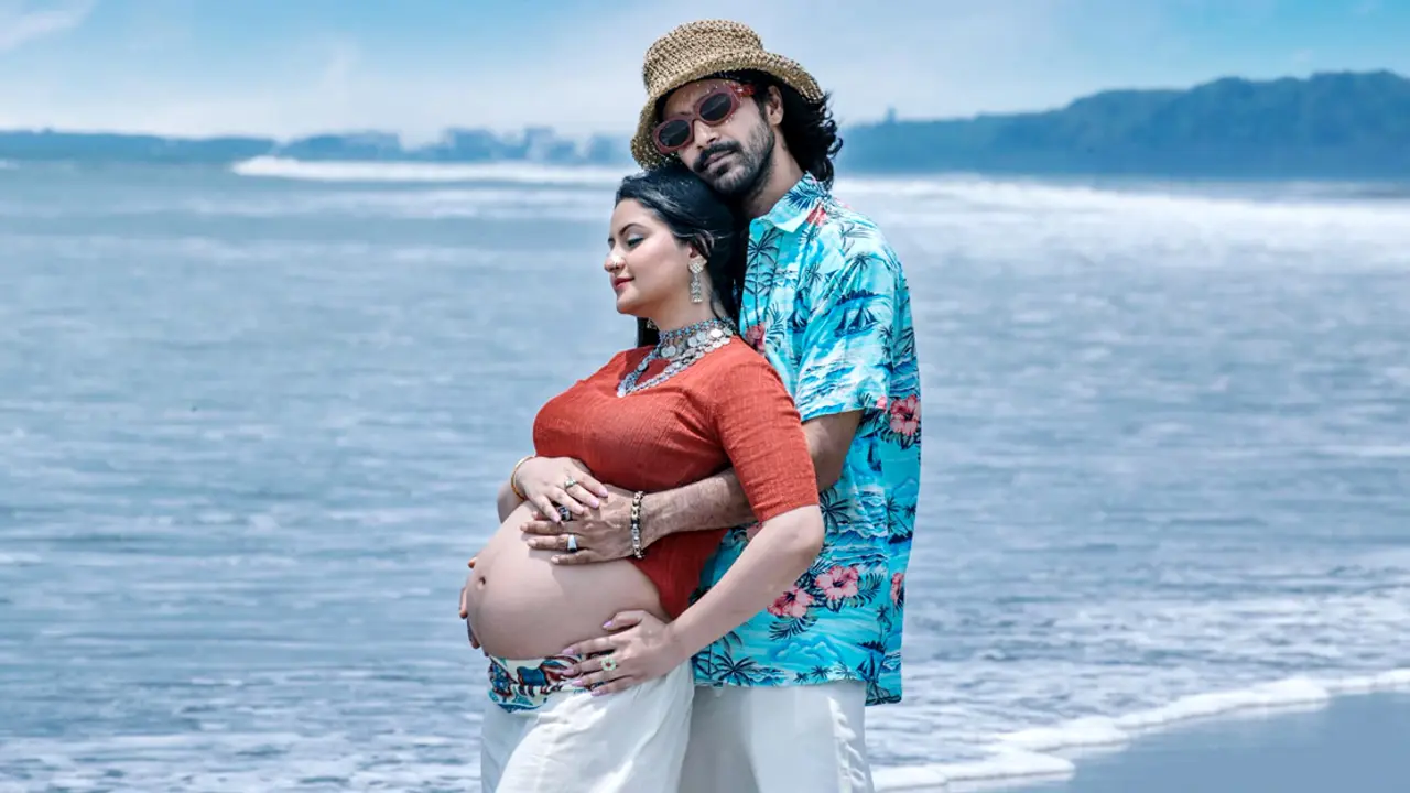পরীমণির উন্মুক্ত বেবি বাম্পের ছবি ভাইরাল