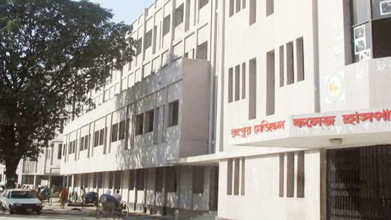 ট্রাকচাপায় স্ত্রী নিহত, স্বামী-শিশুপুত্র হাসপাতালে ভর্তি