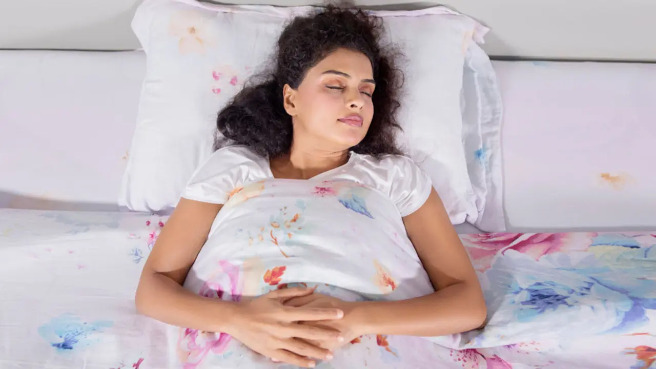 গরমে আরামদায়ক ঘুমের জন্য যা করবেন