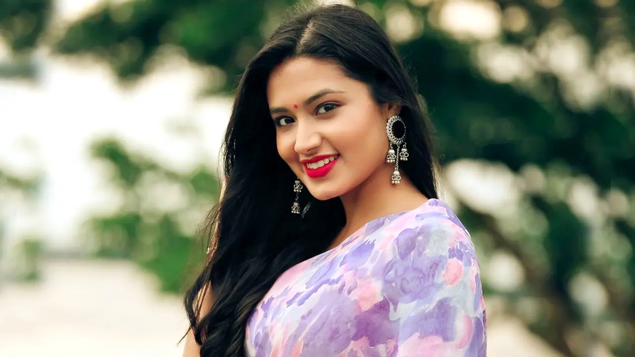 কলকাতার সিনেমায় ফারিণ, শুটিংয়ে যাচ্ছেন লন্ডন