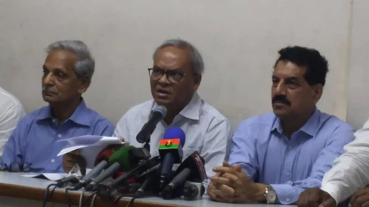 নিরপেক্ষ সরকার ছাড়া নির্বাচনে গেলে ফাঁদে পড়তে হবে : রিজভী