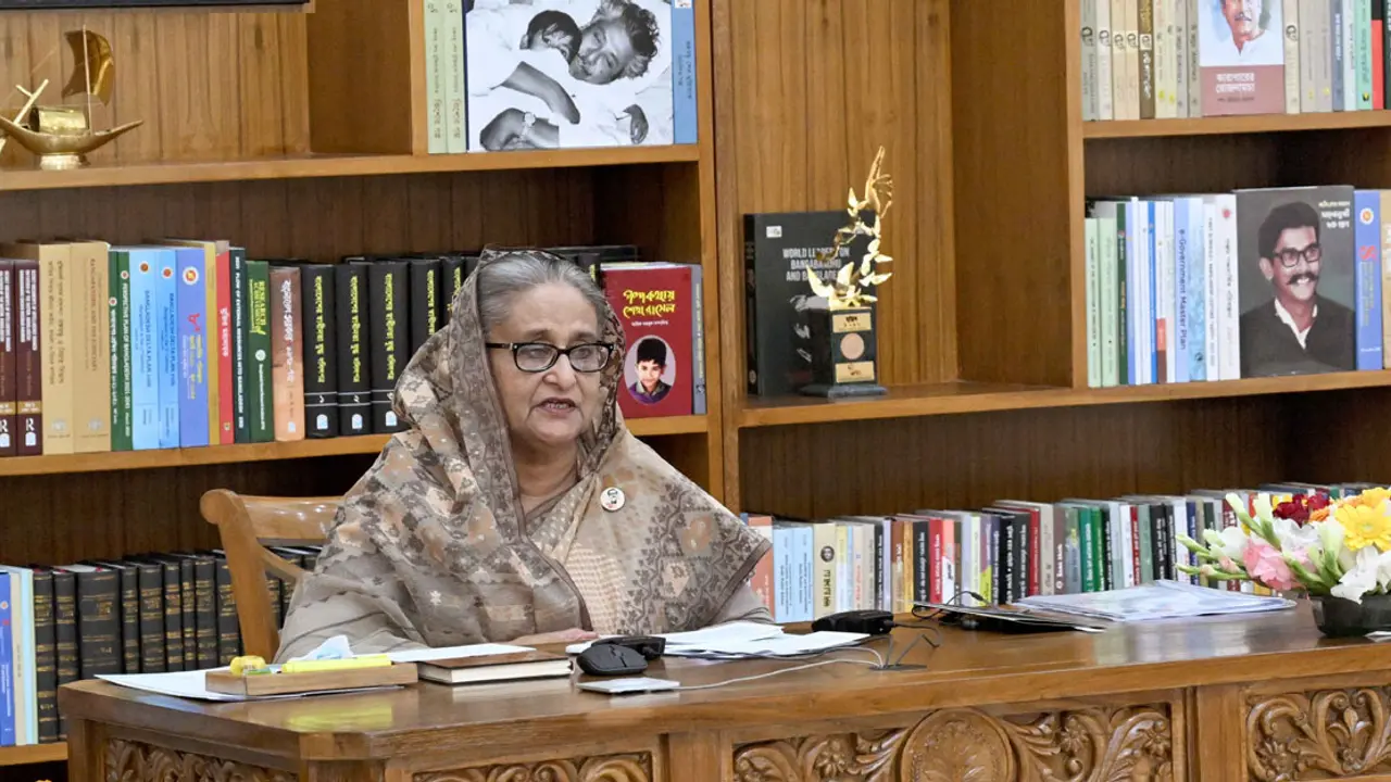 আওয়ামী লীগ সরকার একটা পয়সাও অপচয় করে না : প্রধানমন্ত্রী