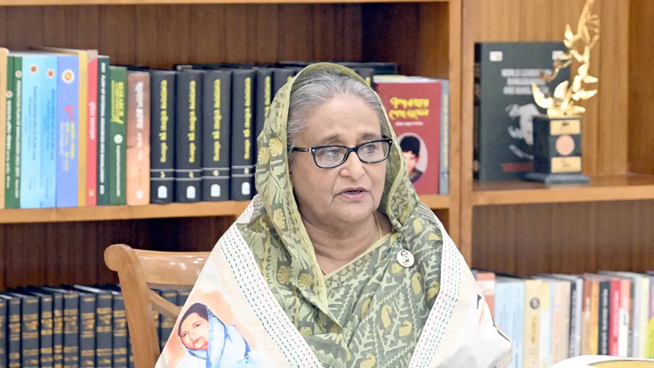 চাকরির পেছনে না ছুটে খাদ্য উৎপাদনে যুক্ত হওয়ার আহ্বান
