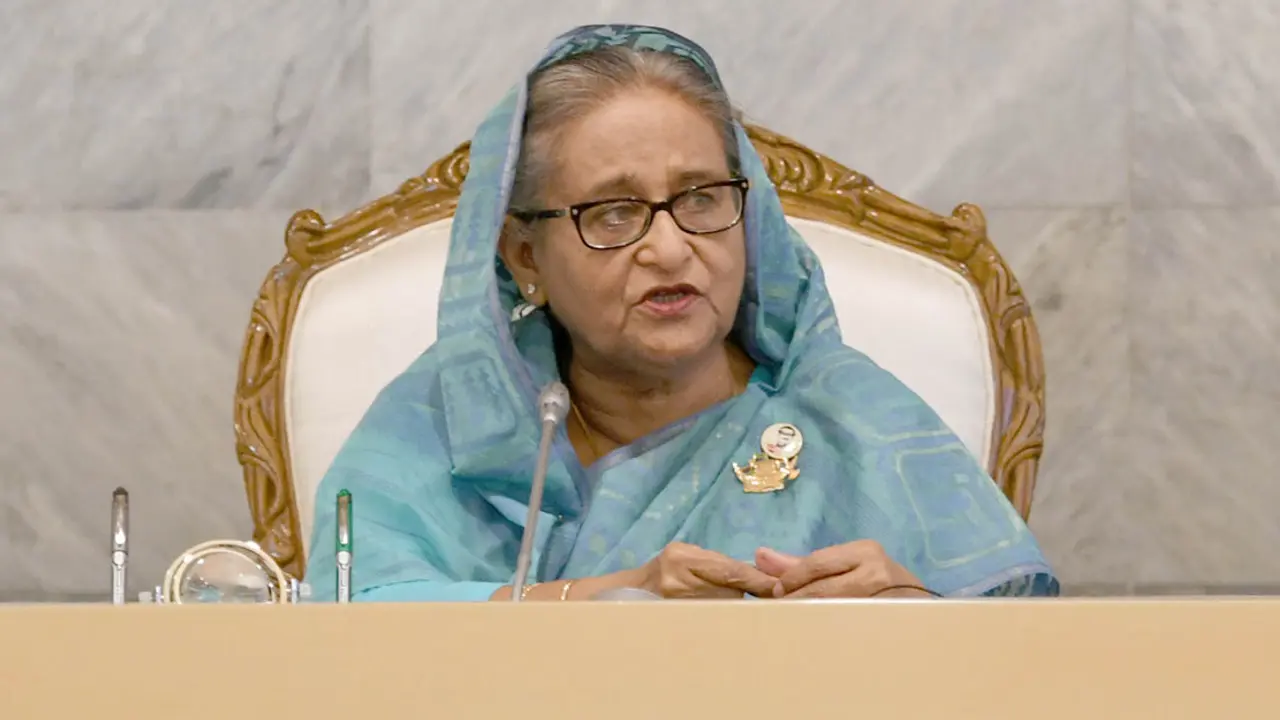 ব্যাংকিং খাতের আসল চিত্র জানানোর নির্দেশ প্রধানমন্ত্রীর