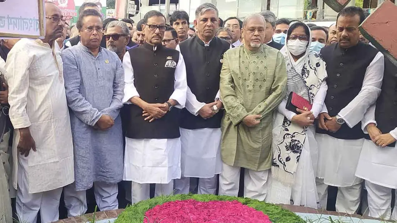 গণতন্ত্রকে প্রাতিষ্ঠানিক রূপ দিতে লড়াই চালিয়ে যাচ্ছি