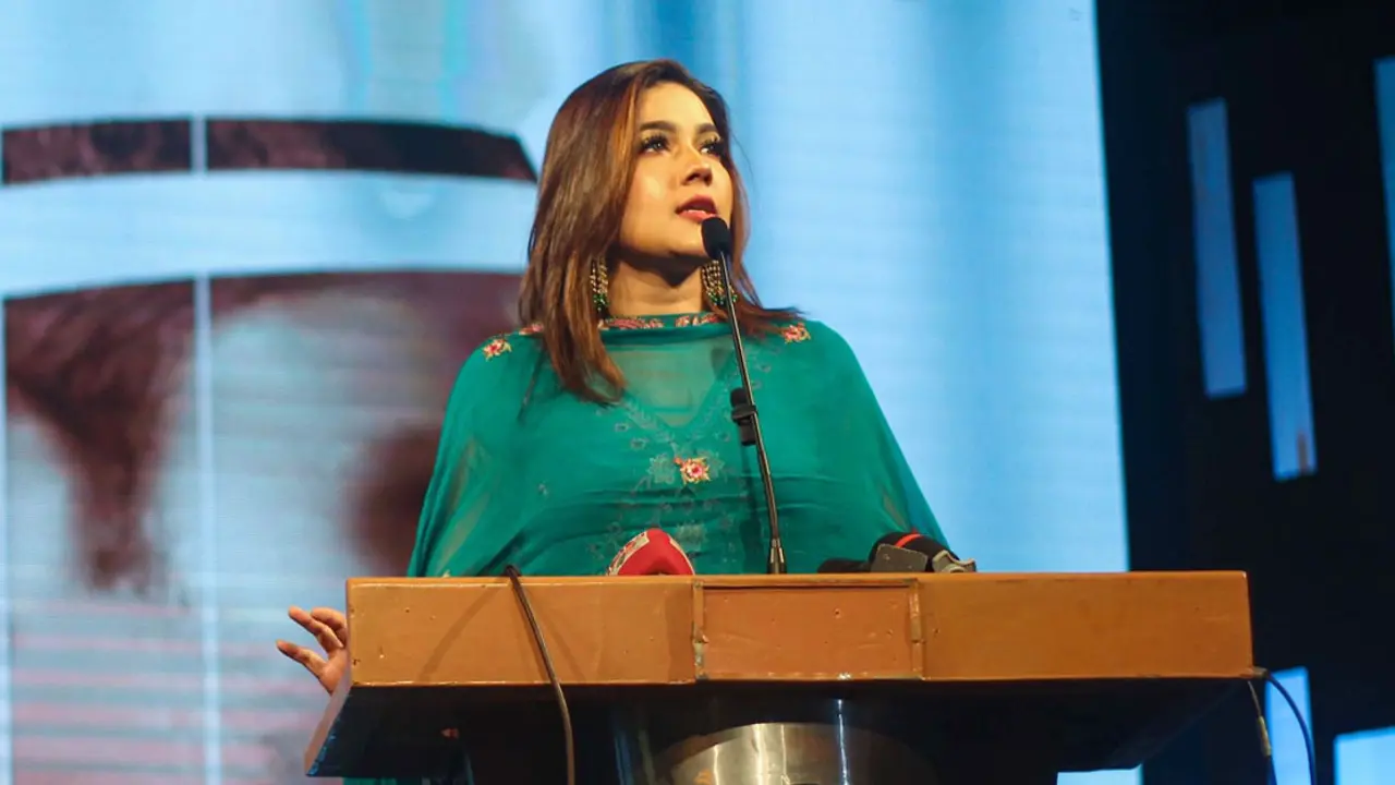 বঙ্গবন্ধুর মতো নিঃস্বার্থভাবে মানুষের পাশে দাঁড়াতে চাই : মাহি