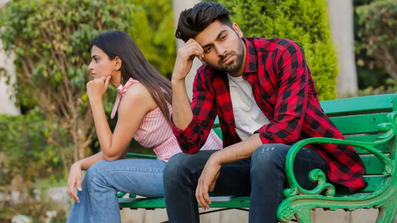 যে কারণে পুরুষেরা ঘনিষ্ঠ হওয়ার পরও দূরে চলে যায়