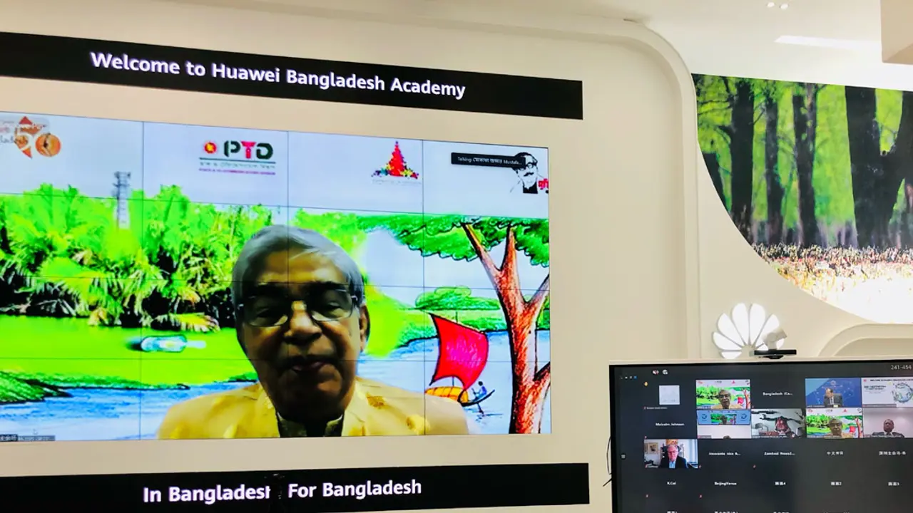 ২০৪১ সালের মধ্যে ‘স্মার্ট বাংলাদেশ’ হতে চাই : মোস্তফা জব্বার