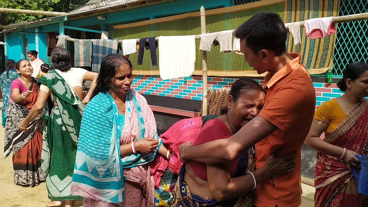 ‘মা হইয়া এমন দৃশ্য আমি কেমনে সইব’