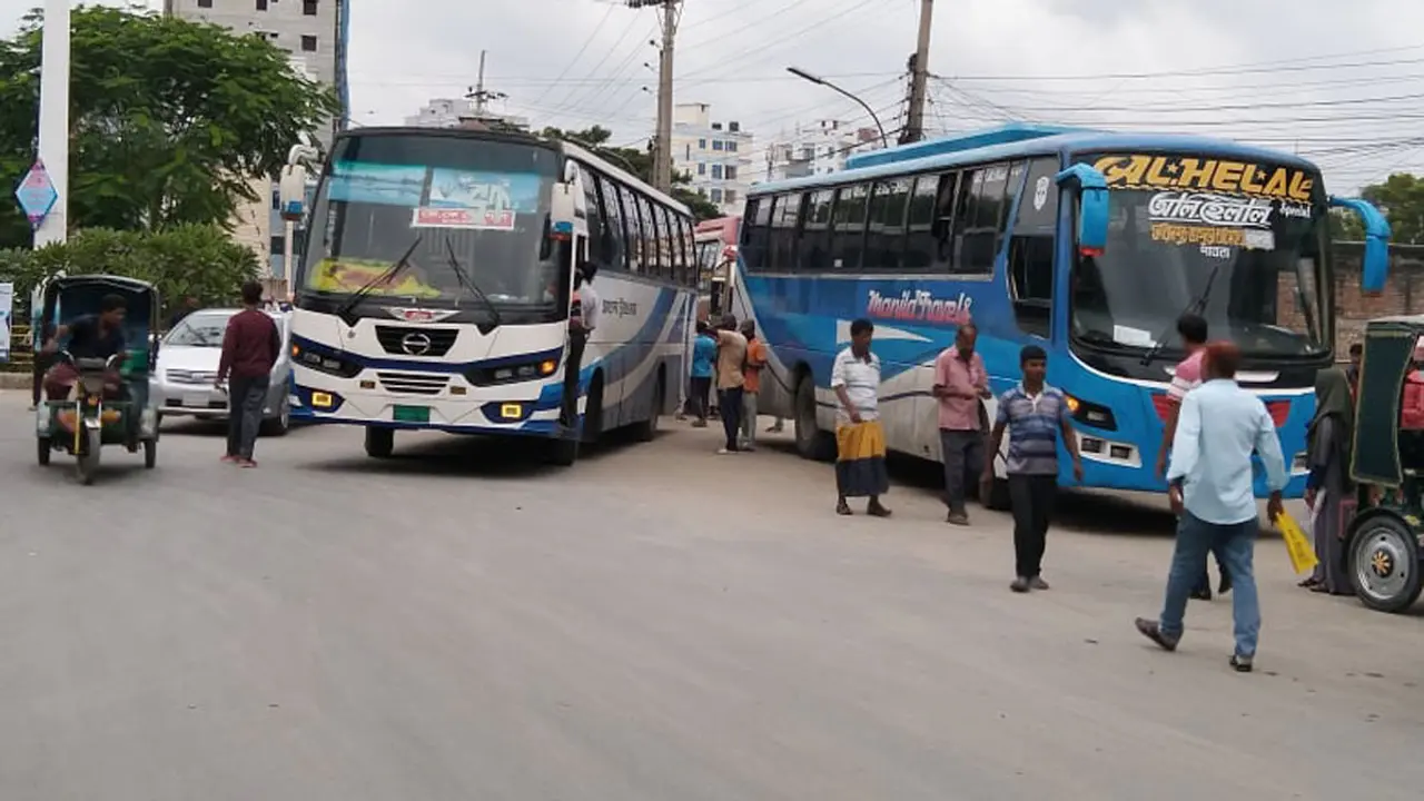 রাজশাহী বিভাগে অনির্দিষ্টকালের পরিবহন ধর্মঘট