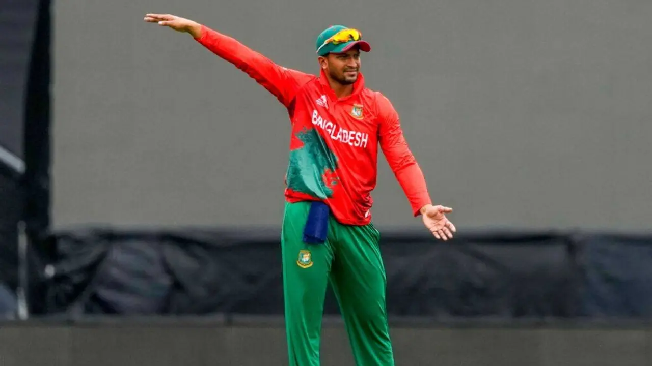 দেশে ফিরেছেন সাকিব, এবার নতুন মিশন