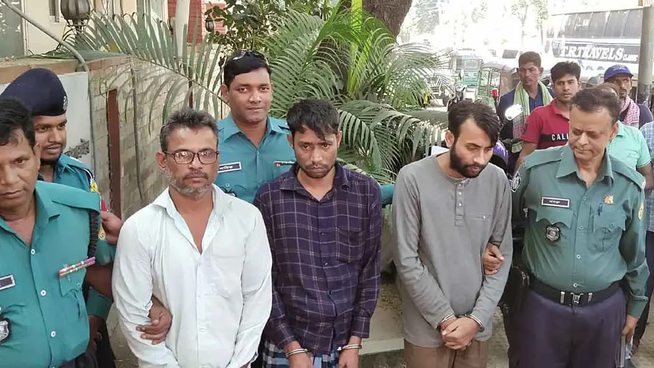 অজ্ঞান পার্টির খপ্পরে রিকশাচালকের মৃত্যুর ঘটনায় গ্রেপ্তার ৩