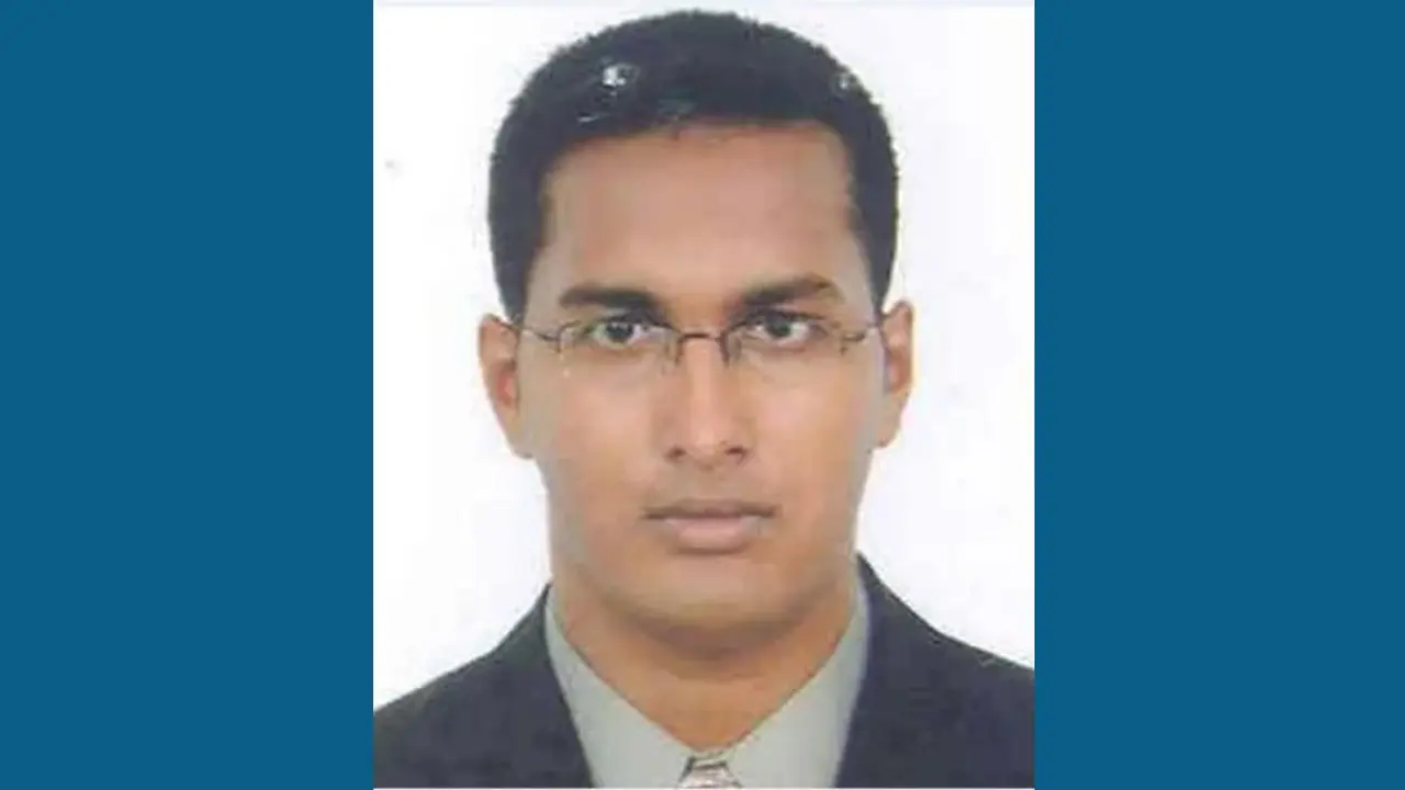 অবৈধ সম্পর্কে জড়িয়ে শাস্তি পেলেন সাবেক ইউএনও