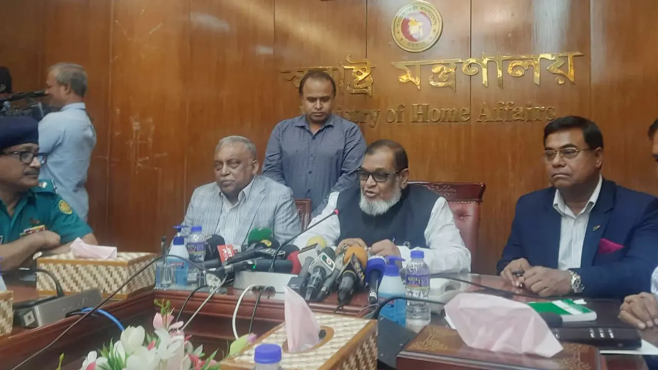 বিদেশে অপপ্রচারকারীদের শনাক্তে পদক্ষেপ নিচ্ছে সরকার