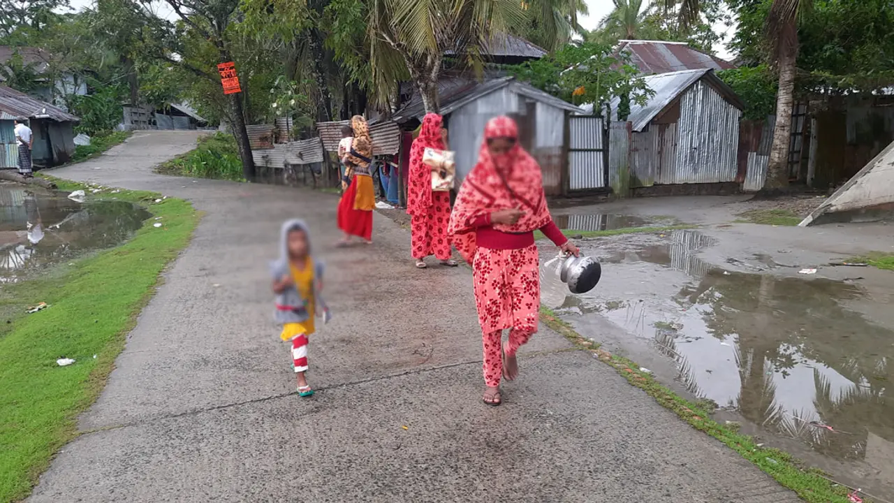শঙ্কা কেটেছে, স্বাভাবিক হচ্ছে উপকূল