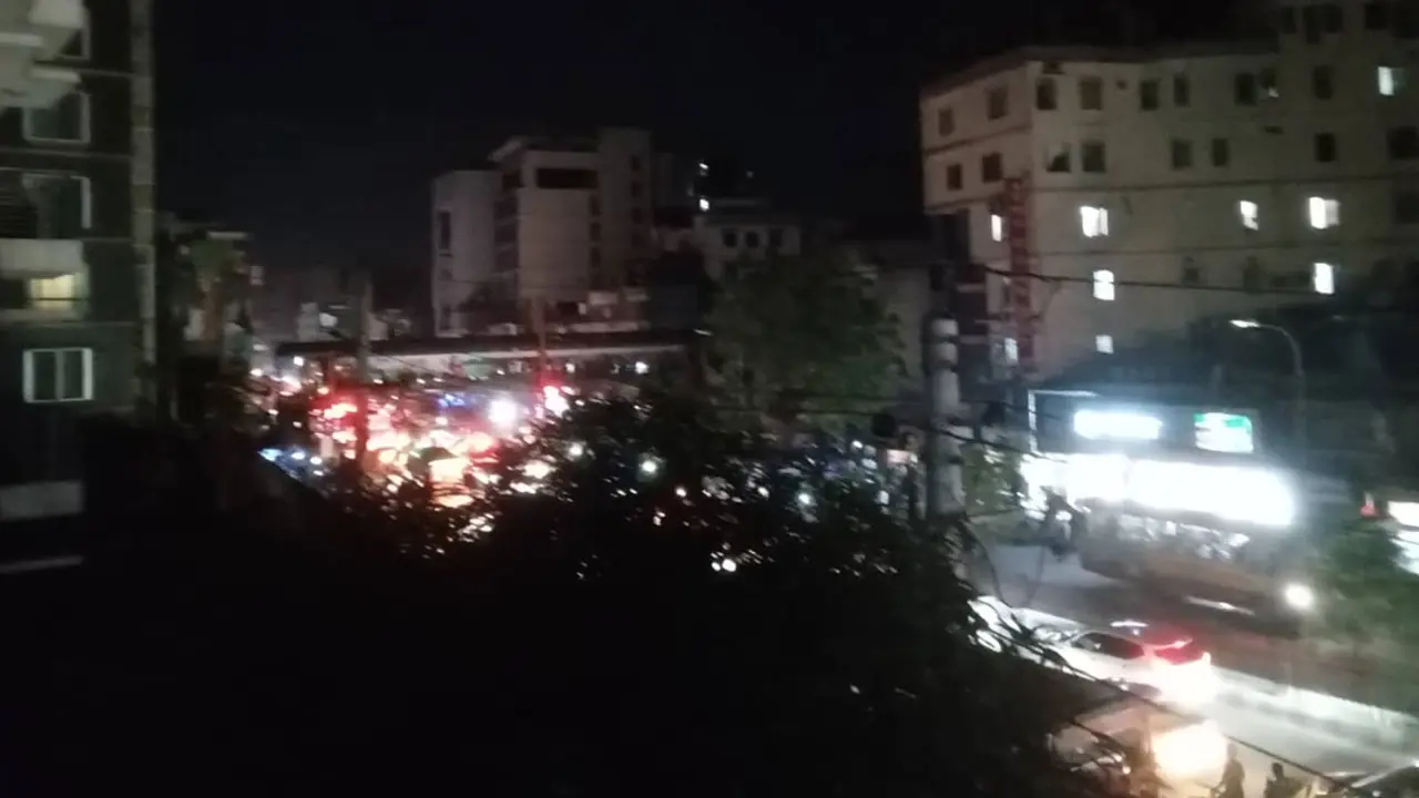 ঢাকার কিছু এলাকাসহ ছয় জেলায় এসেছে বিদ্যুৎ