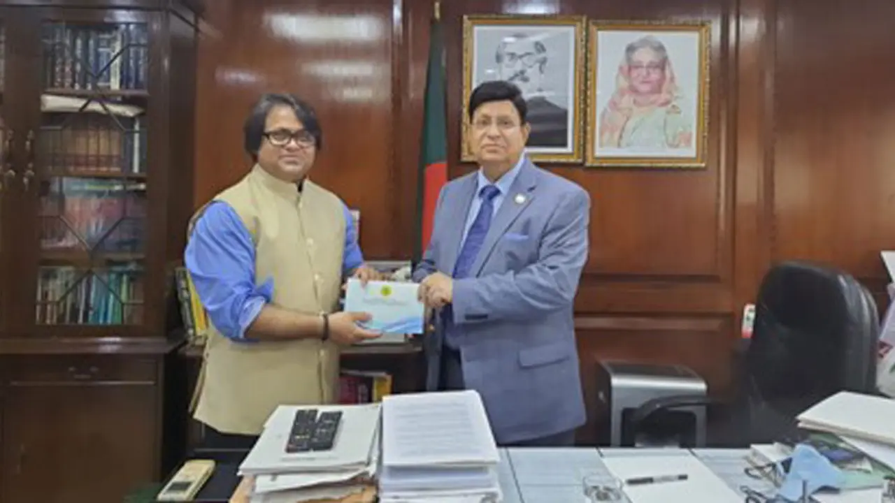 ধূমপান নিয়ন্ত্রণে বেশি বেশি মৌলিক গবেষণা প্রয়োজন
