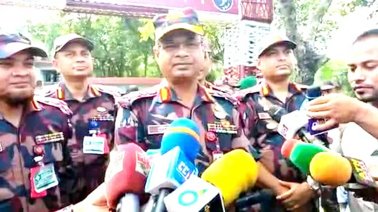 শূন্য রেখার ওপারে কাউকে না যাওয়ার নির্দেশ বিজিবি মহাপরিচালকের