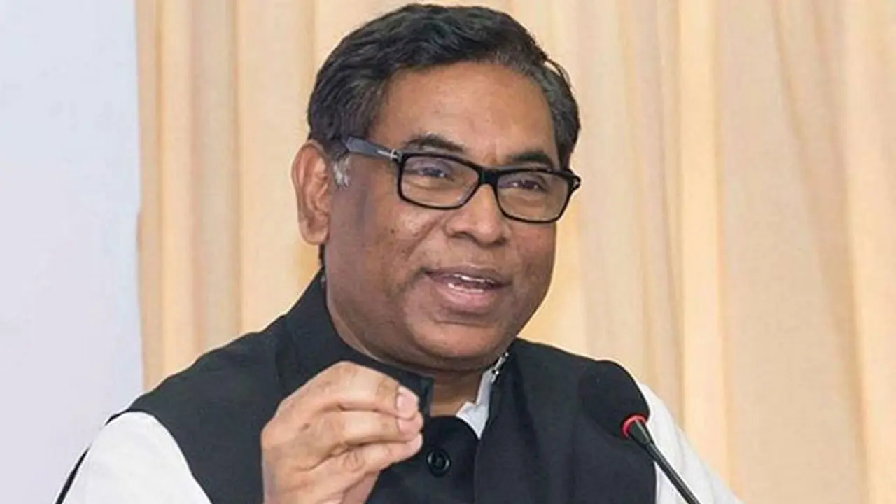 বিভিন্ন মন্ত্রণালয় ও দপ্তরের কাছে ১৯শ কোটি টাকা পায় বিদ্যুৎ বিভাগ
