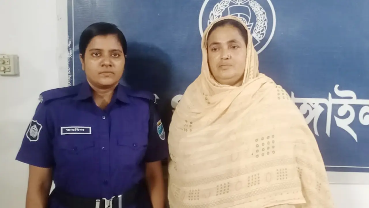 চাঁদাবাজির মামলায় নারী ইউপি সদস্য রিমান্ডে
