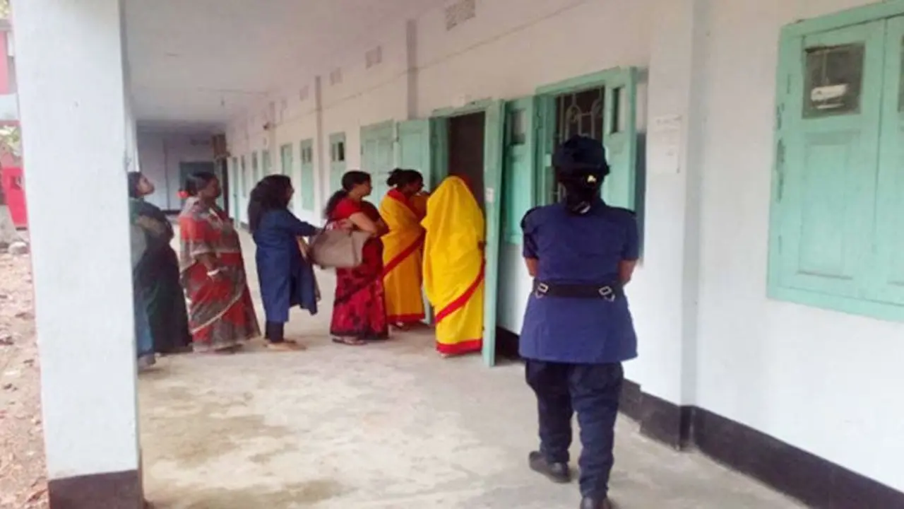 নির্বাচনে ছেলের পরাজয়ের খবর শুনেই মারা গেলেন বাবা