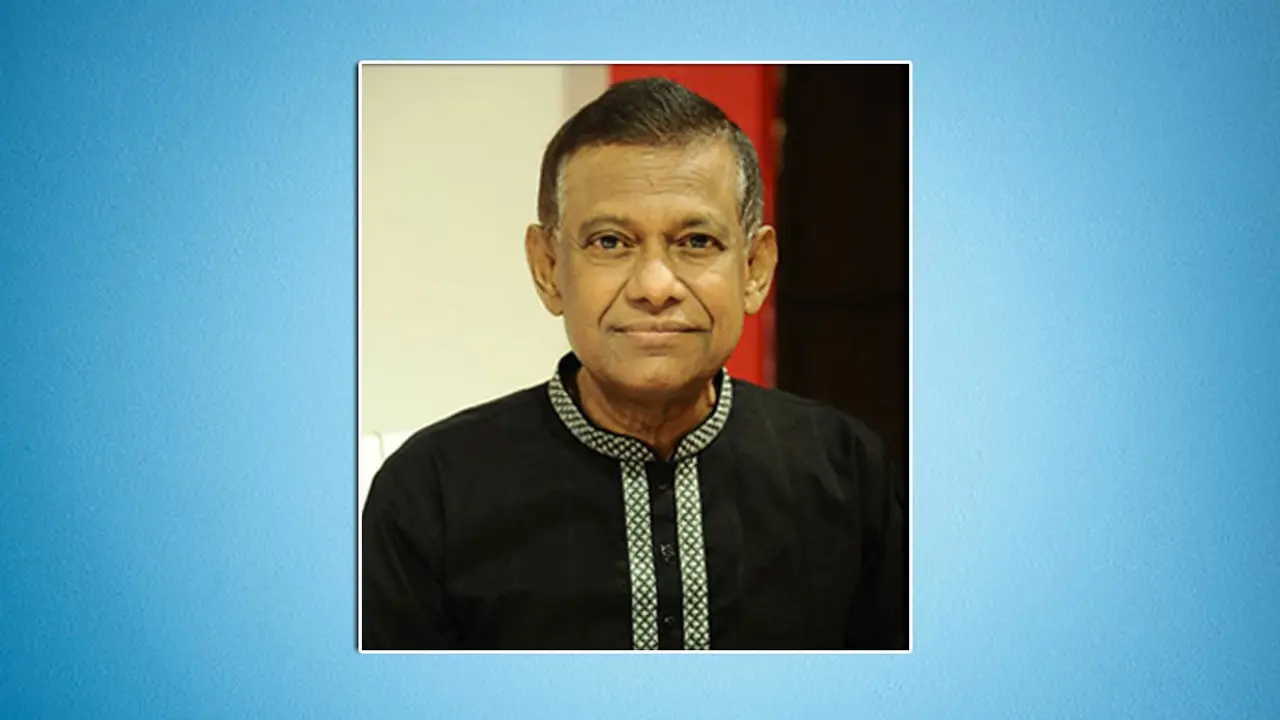 বিচারপতি মানিকের গাড়িতে হামলার অভিযোগ