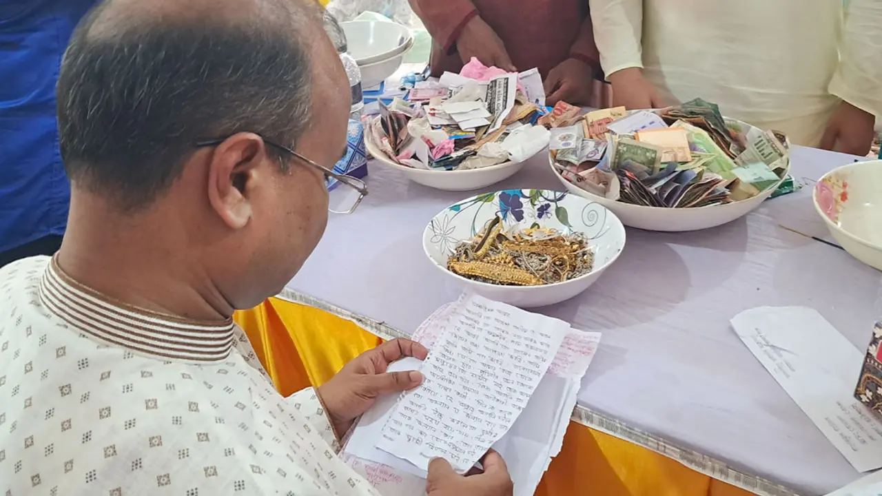 প্রতিবন্ধী মেয়ের সুস্থতা চেয়ে পাগলা মসজিদের দানবাক্সে মায়ের চিঠি