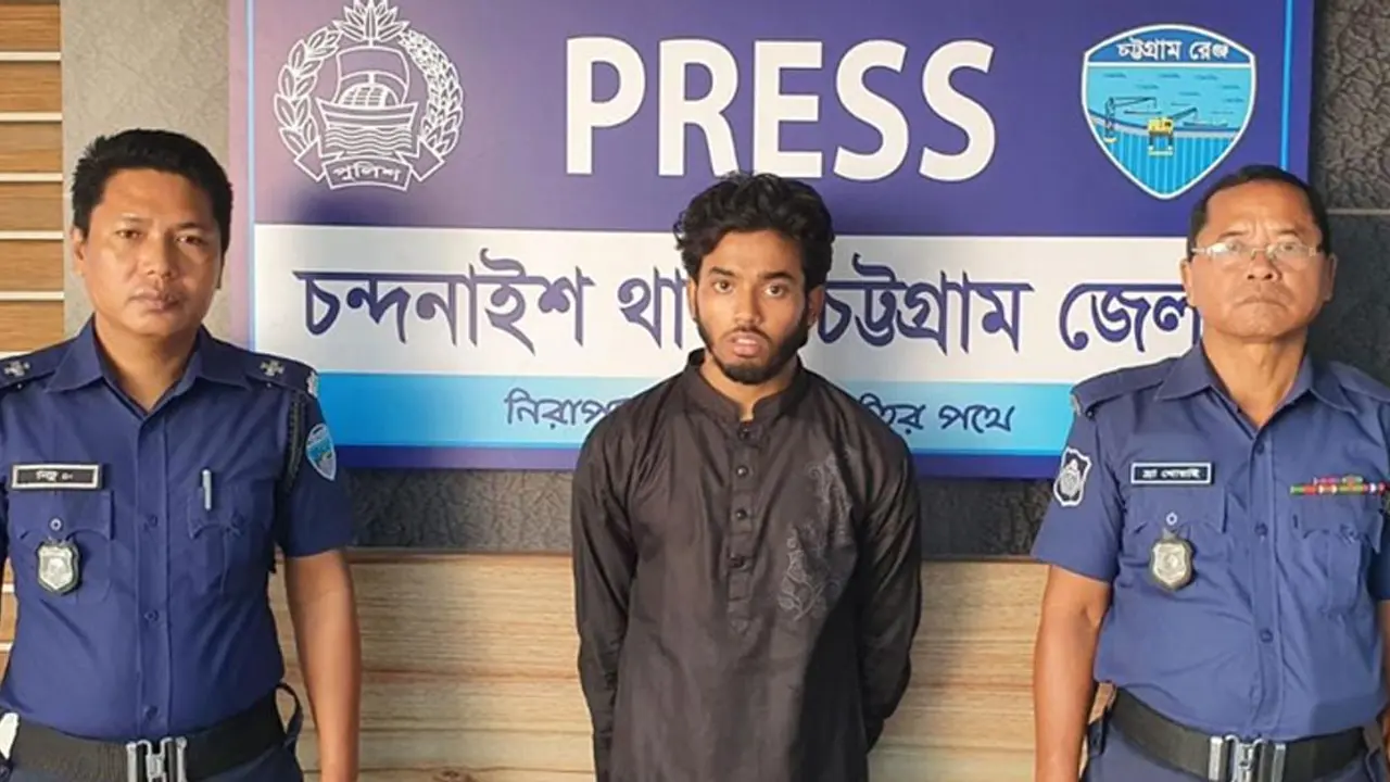 ছাত্রী ধর্ষণের অভিযোগে মাদ্রাসা শিক্ষক গ্রেপ্তার