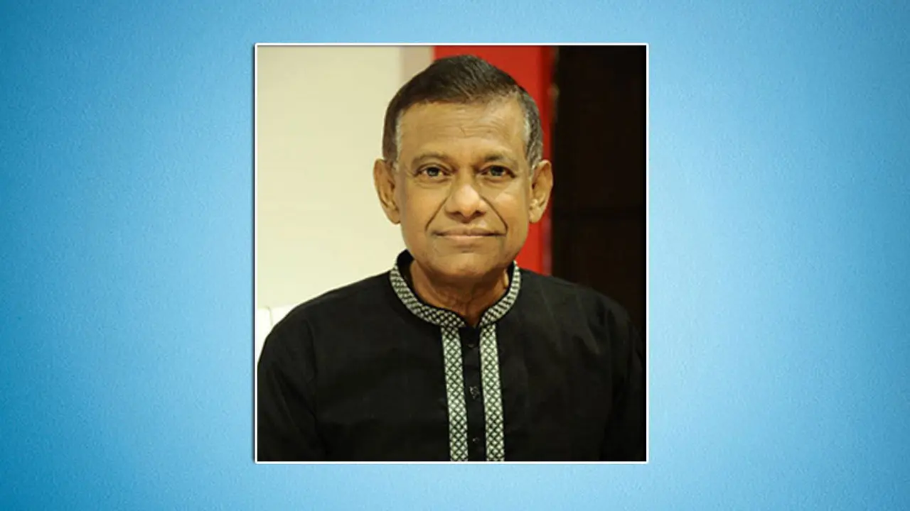 বিচারপতি মানিকের গাড়িতে হামলার অভিযোগে পল্টন থানায় মামলা