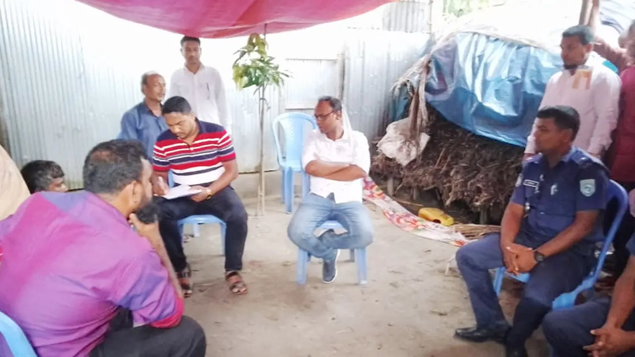 স্কুলছাত্রীর বিয়ে বন্ধ করে লেখাপড়ার দায়িত্ব নিলেন ইউএনও