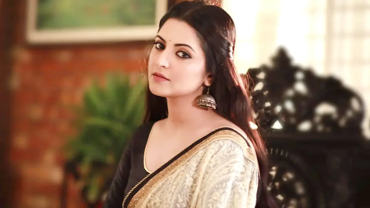 জন্মদিনে বিশেষ উপহার পেয়ে উচ্ছ্বসিত পরীমণি