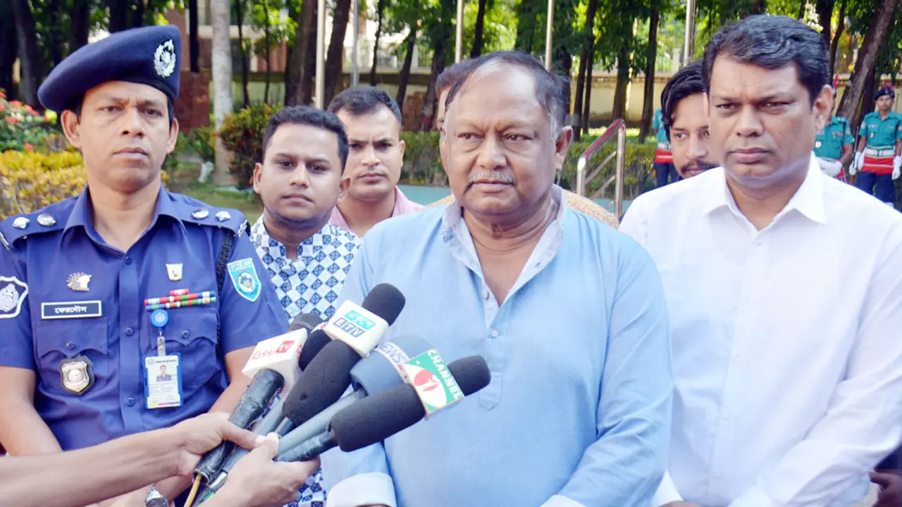 নিত্য প্রয়োজনীয় পণ্যের দাম খুব বেশি বাড়েনি : বাণিজ্যমন্ত্রী