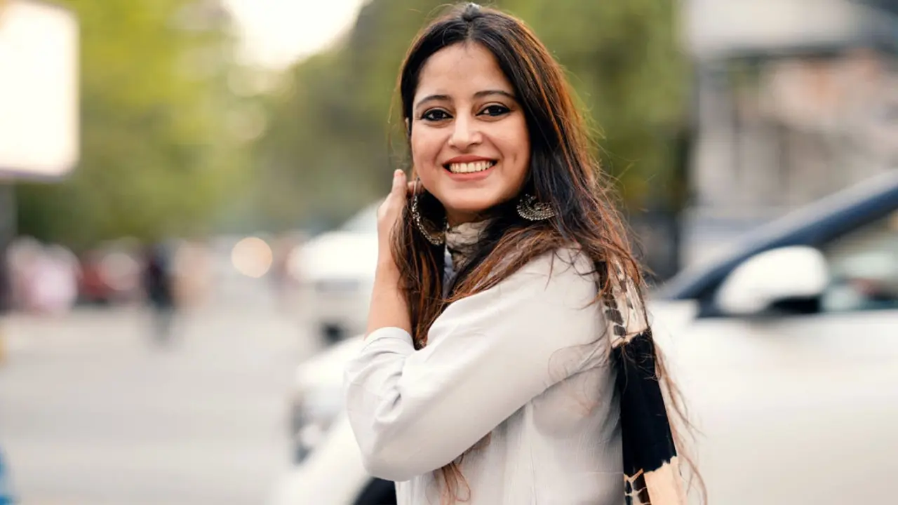 কে গোপনে ধনী? জেনে নিন
