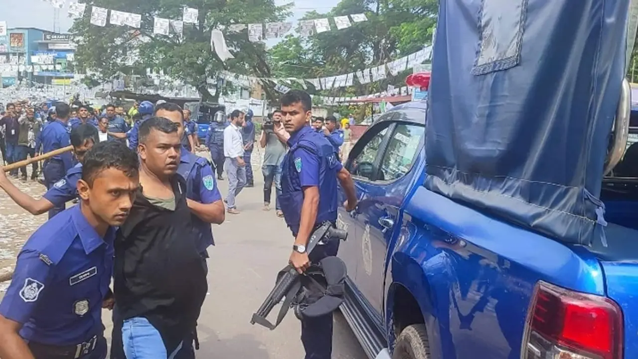 বিশ্বনাথ পৌরসভা নির্বাচন, বিশৃঙ্খলার দায়ে আটক ৩