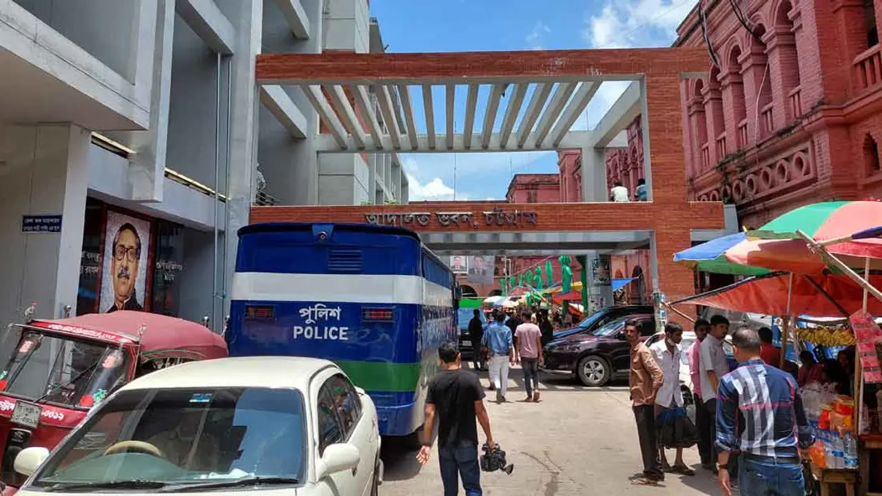 চট্টগ্রামে ৫ শিল্পপতির দেশত্যাগে নিষেধাজ্ঞা