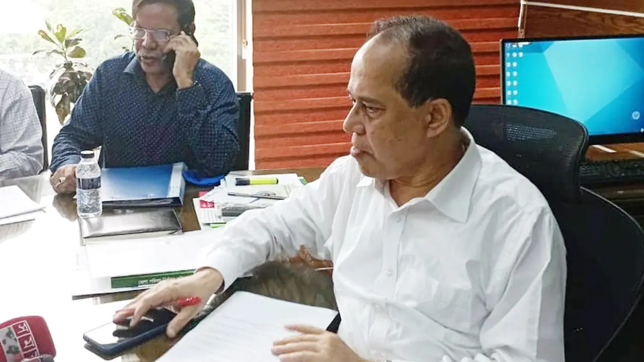 কাউকে ধরে-বেঁধে নির্বাচনে আনব না : সিইসি