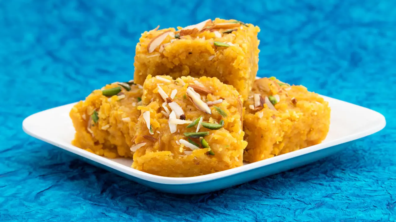 ডিম সুজির বরফি তৈরির রেসিপি