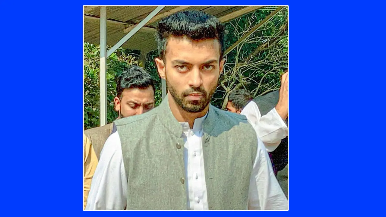 ফারাজ করিমের আহ্বানে শিক্ষার্থীদের বাসভাড়া কমলো ৪০ টাকা