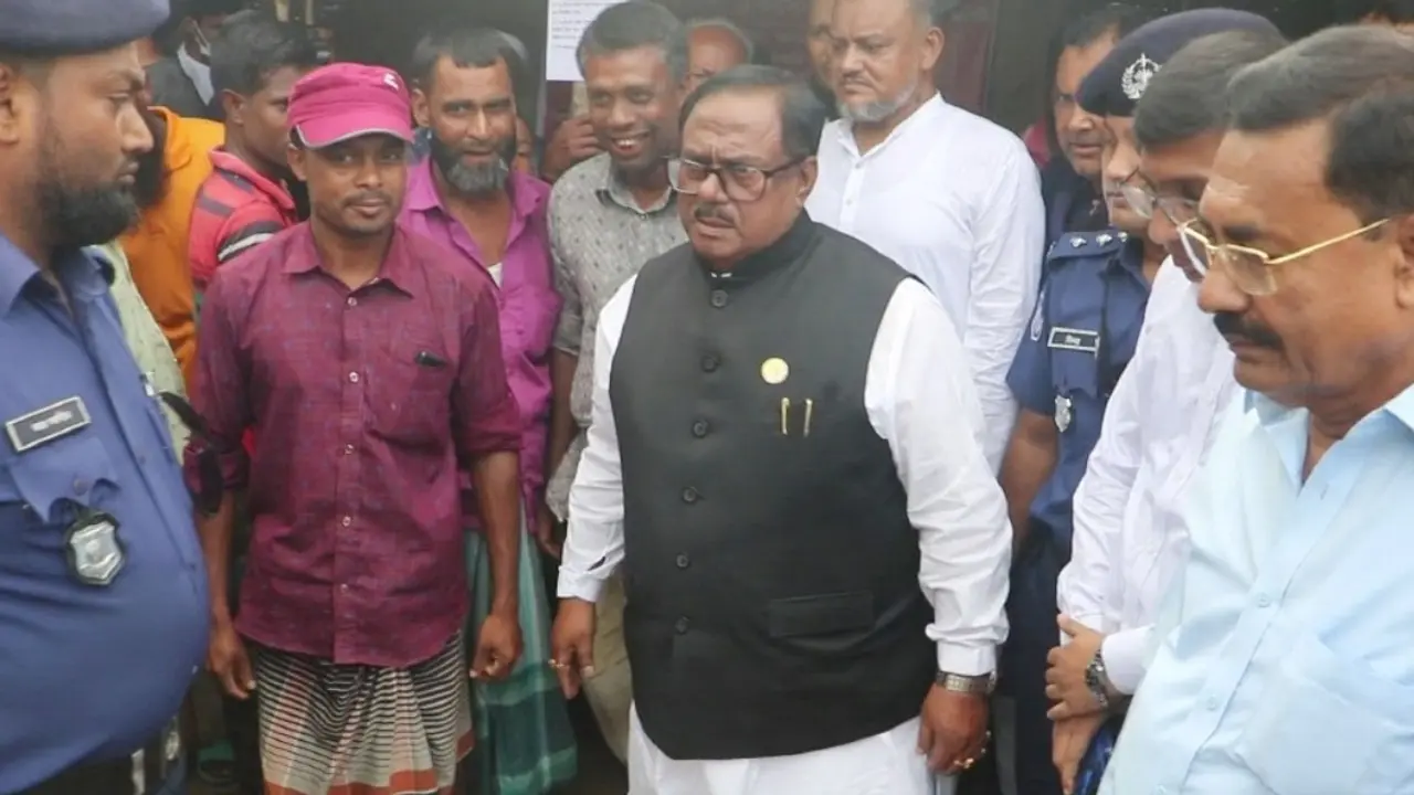 খাদ্যবান্ধব কর্মসূচির কারণে চালের দাম কমেছে : খাদ্যমন্ত্রী