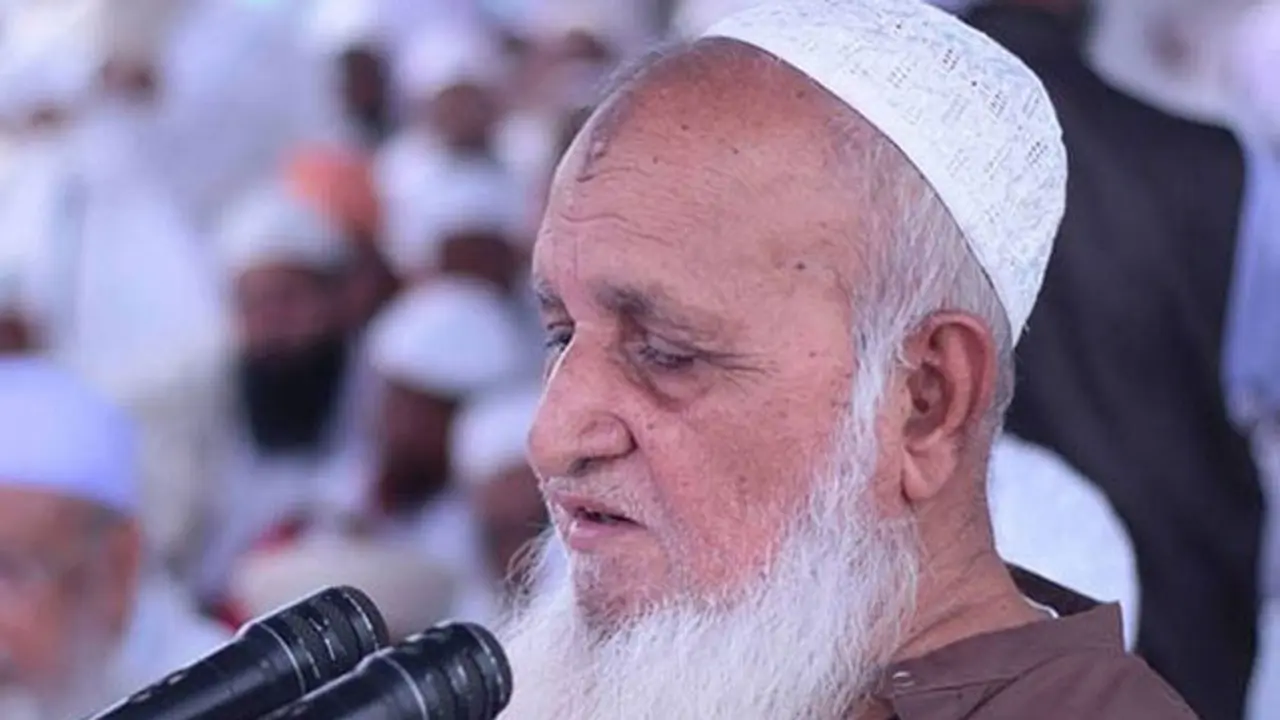 হেফাজত আমির মুহিব্বুল্লাহ বাবুনগরী হাসপাতালে