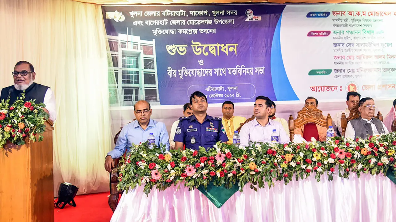 আগামী মাসের মধ্যে মুক্তিযোদ্ধাদের স্মার্ট আইডি কার্ড বিতরণ শুরু