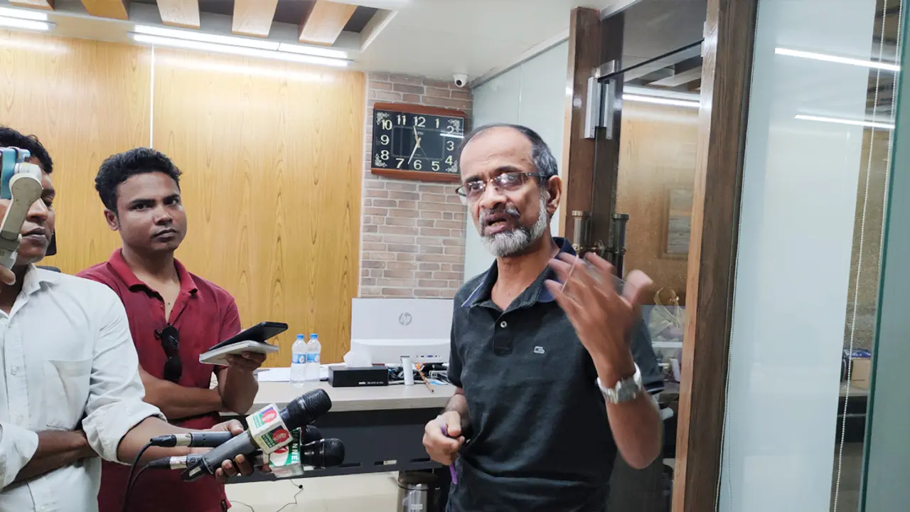 ইভ্যালির গ্রাহক-মার্চেন্টদের ধৈর্য ধরতে বললেন মাহবুব কবীর মিলন