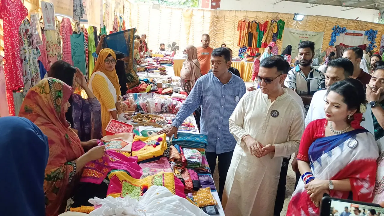 ময়মনসিংহে নারী উদ্যোক্তা মেলা